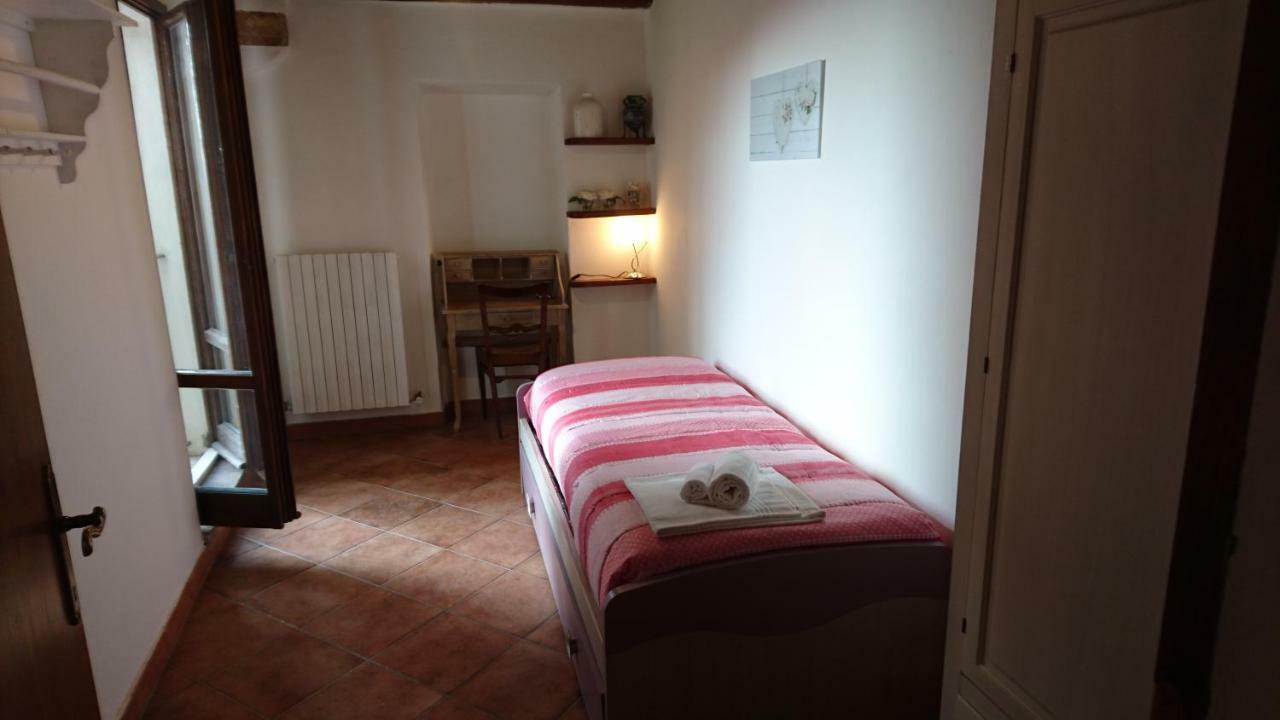 Holiday House Montepulciano - La Piana Buitenkant foto